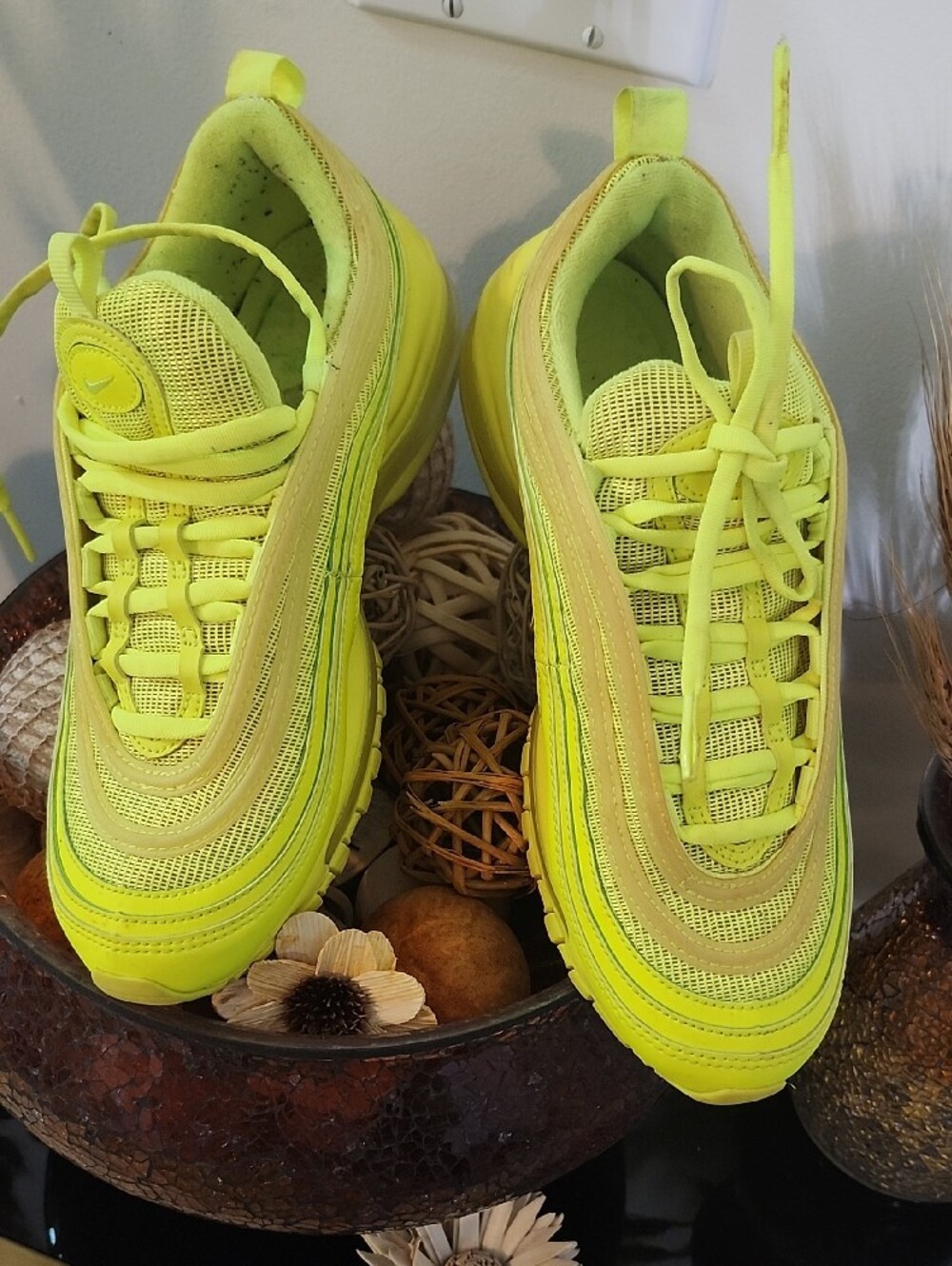 Nike Bright Neon Yellow Athletic Shoe CW7028_700 - Picture 7 of 11